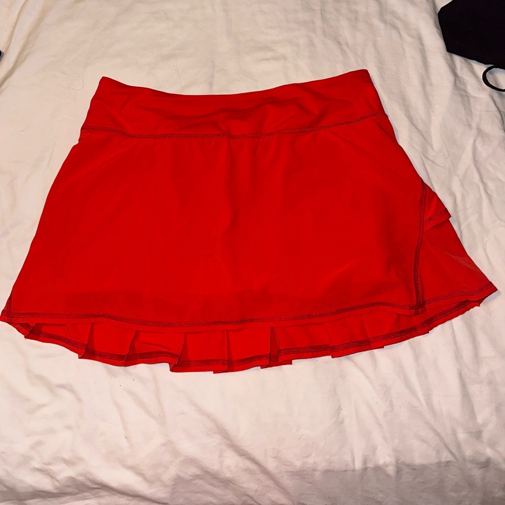 Lululemon red skirt